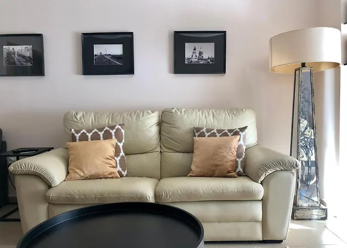 Апартаменти Jardines De Marinas Premium *